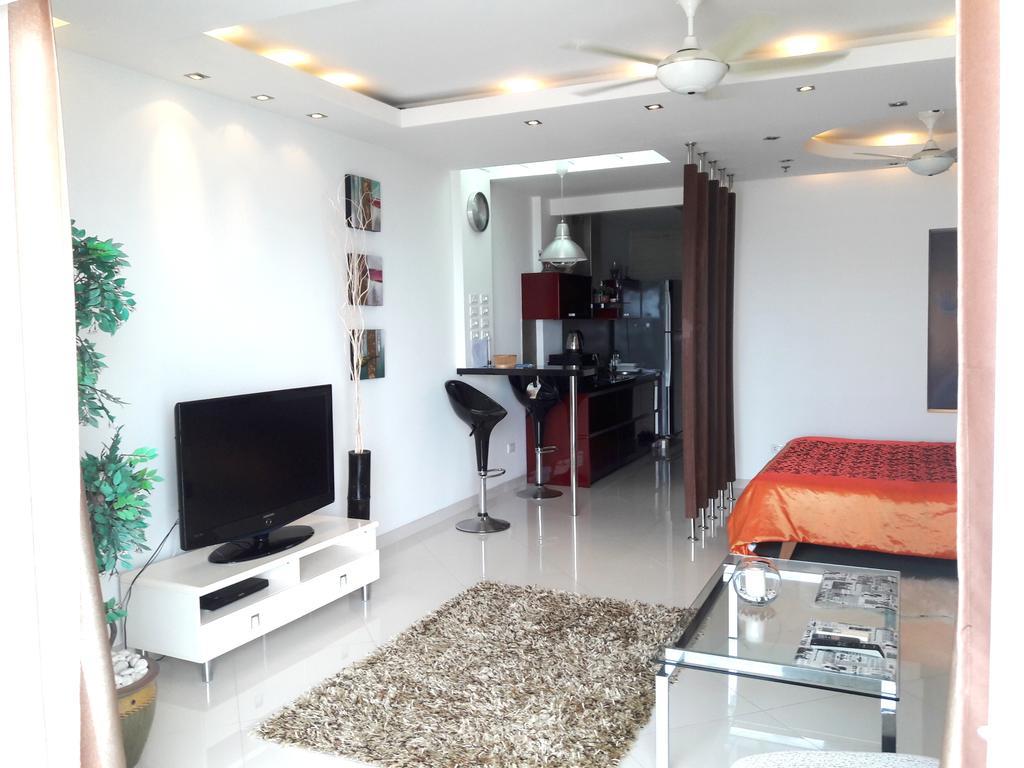 Studio Veiwtalay 7 Pattaya Buitenkant foto